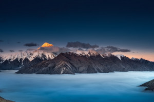 鑫茂科技：上半年光纖光纜產(chǎn)業(yè)凈虧1900萬