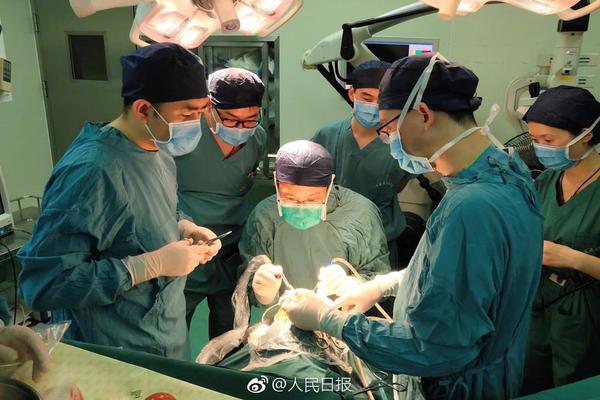 廣東省委原常委、統戰部原部長曾志權被控受賄1.4 億余元