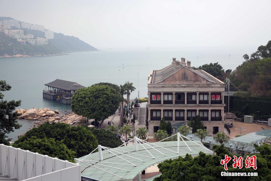 被裁青年：一年加班800小時 ，被裁只用五分鐘