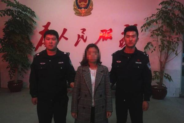 關于督促當事人領取機動車的公告