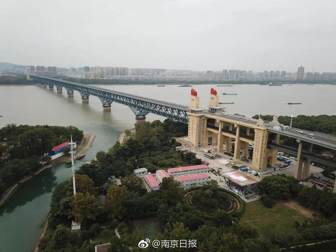 真正的商戰，比騰訊老干媽事件還離譜