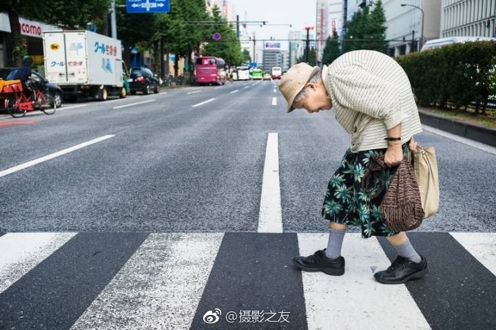 貴州省碳達(dá)峰實(shí)施方案：積極發(fā)展“源網(wǎng)荷儲(chǔ)一體化”和多能互補(bǔ)