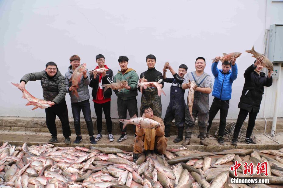 管濤：一季度人民幣匯率再次擺脫破7“魔咒”