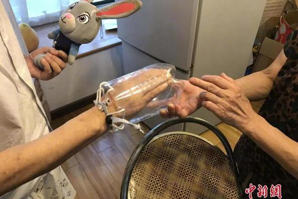 白浙特高壓56臺換流變壓器全部通過出廠試驗