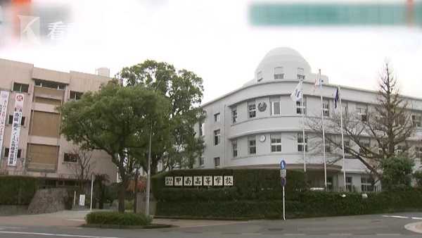 油煙機(jī)該選頂吸還是側(cè)吸